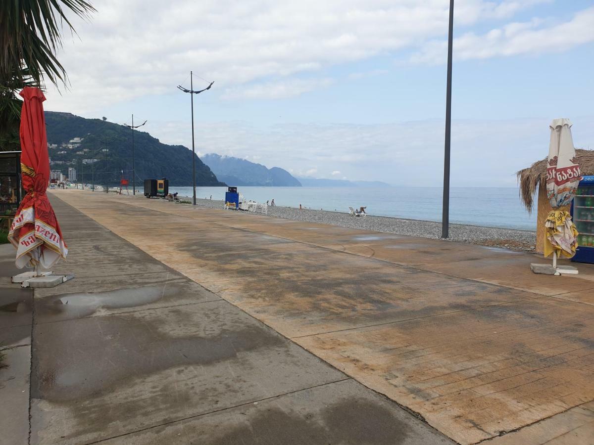 Apartment Near The Beach Batumi-Gonio Eksteriør bilde